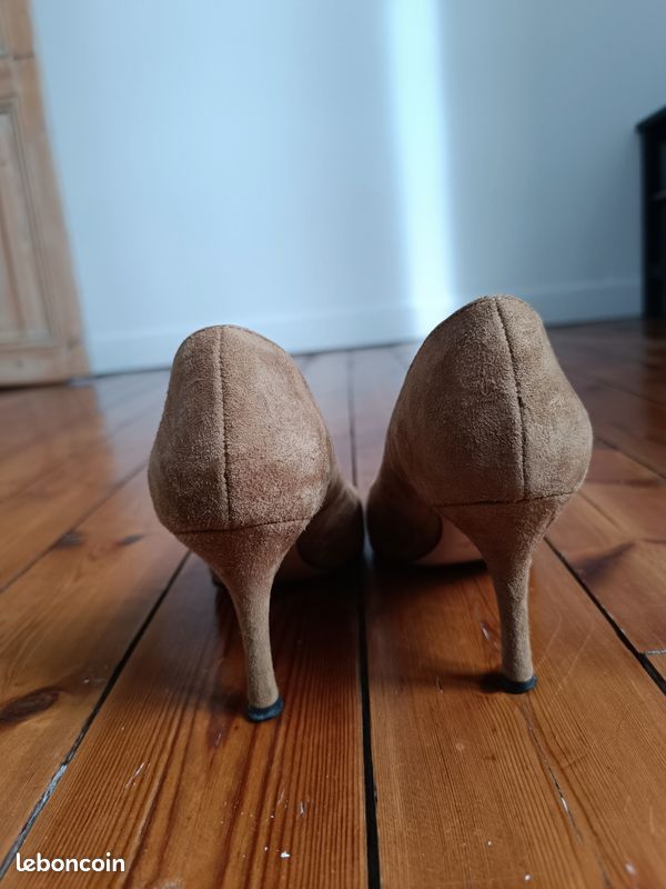 Escarpins Ann Tuil taupe taille 37 (image 2)