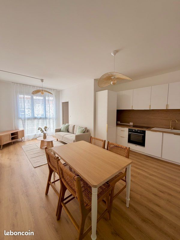 Appartement 3 pièces 55 m² · à La Rochelle · 55 m² · 1 200 €
