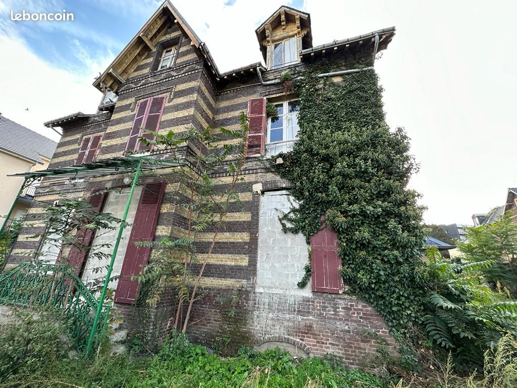 Immeuble 7 pièces 177 m² (image 1)