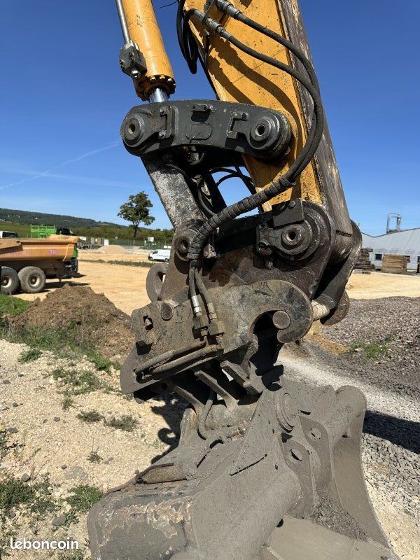 Liebherr R926LC (image 7)