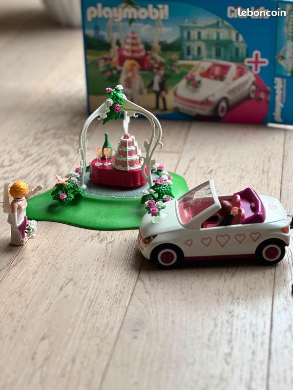Playmobil 6871 - couple de mariés + voiture (image 2)