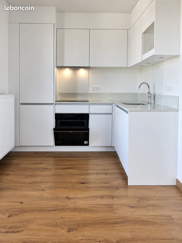 Appartement 2 pièces 38 m² · à Paris · 38 m² · 1 950 €/mois