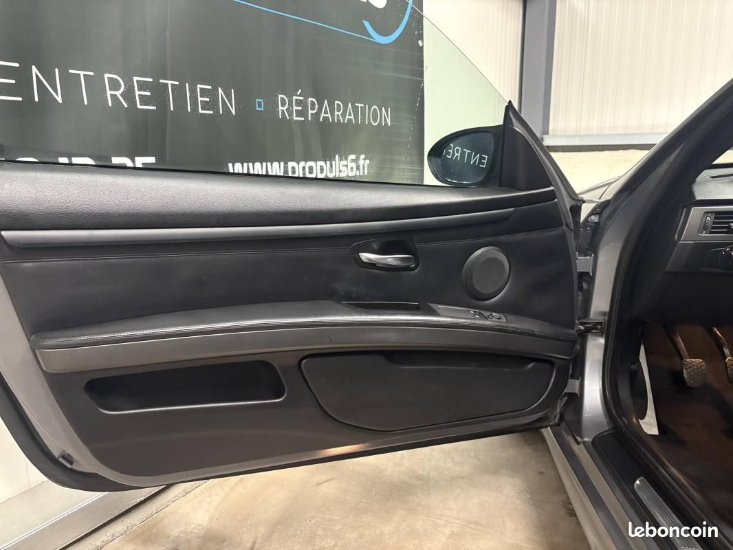 BMW M3 Coupe E92 boite mécanique V8 420cv / Entretien complet disponible (image 24)