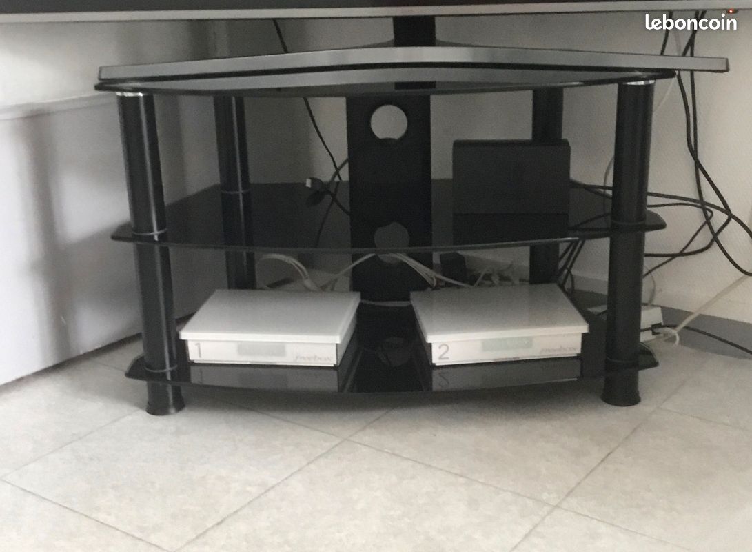 Meublé tv (image 1)