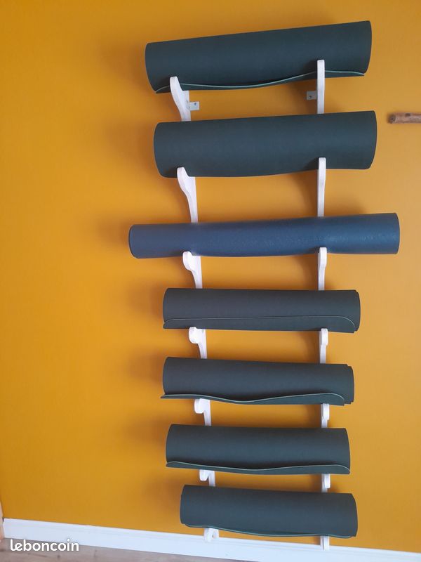 Support mural pour tapis de yoga (image 2)