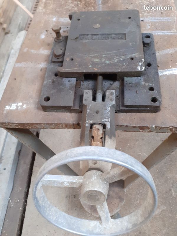 Chariot coulissant machine outil (image 2)