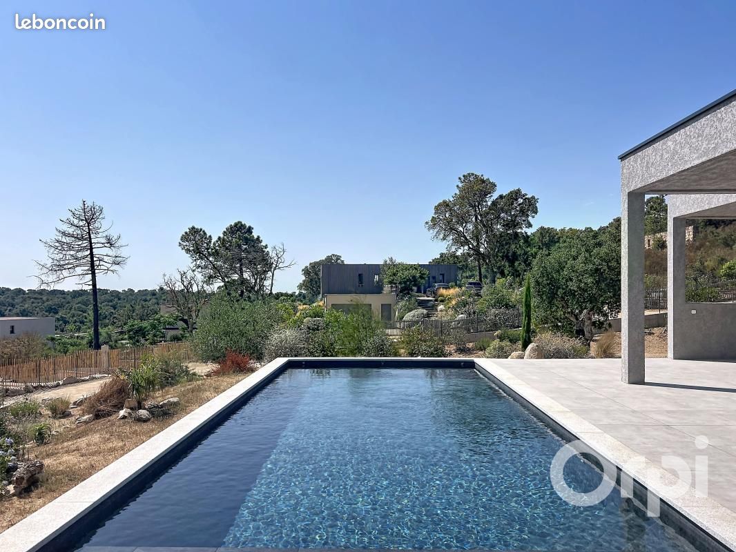 Maison 5 pièces 147 m² · à Lecci · 147 m² · 1 198 000 €