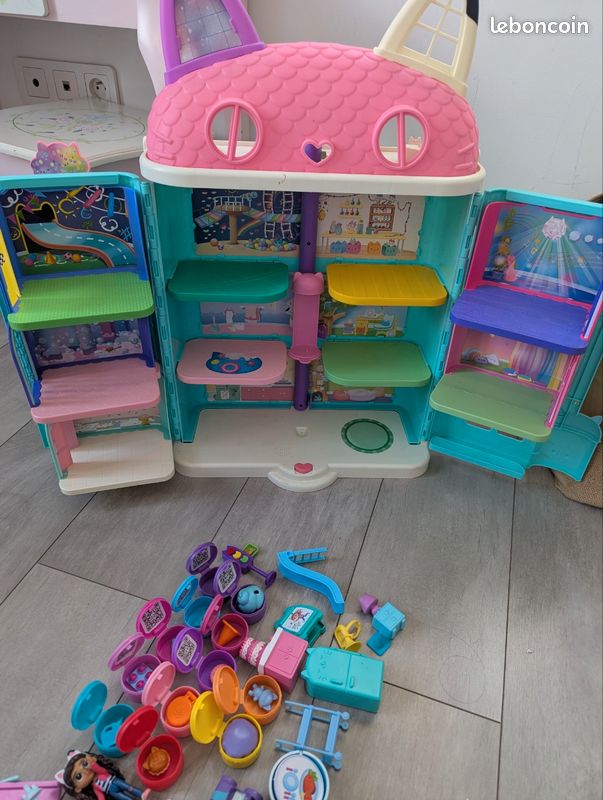 Maison de gaby et nombreux accessoires (image 1)