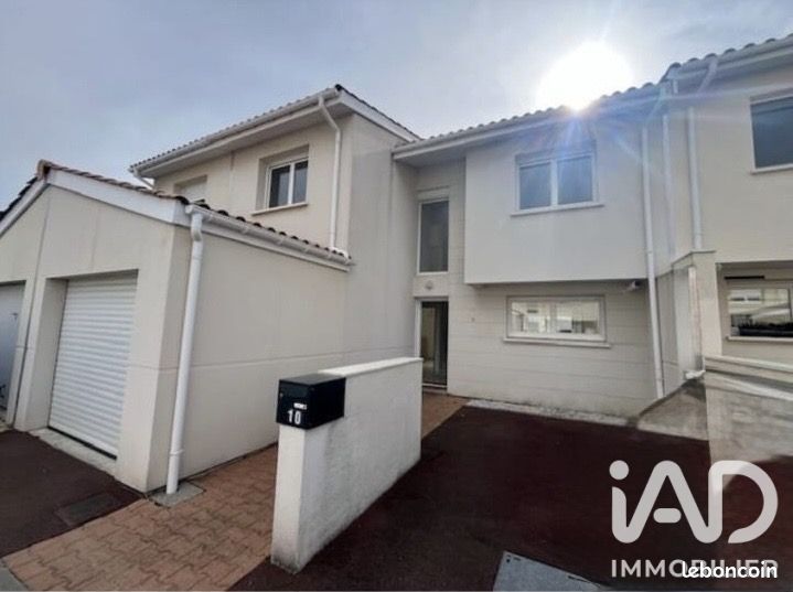 Maison 5 pièces 96 m² · à Eysines · 96 m² · 1 497 €/mois