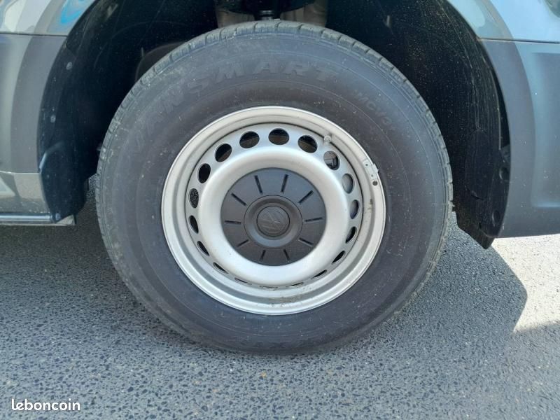 Volkswagen Crafter Fg 35 L3H3 2.0 TDI 140ch Business Traction BVA8 (image 27)