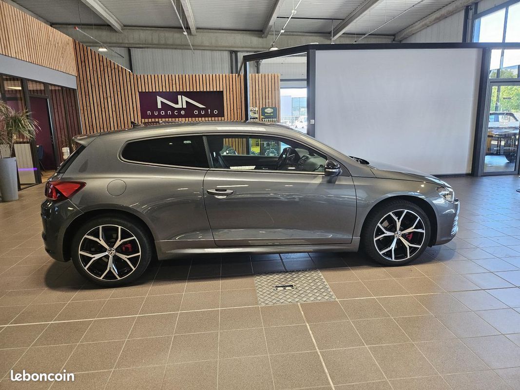Volkswagen scirocco 2.0 tsi 220 gts (image 15)