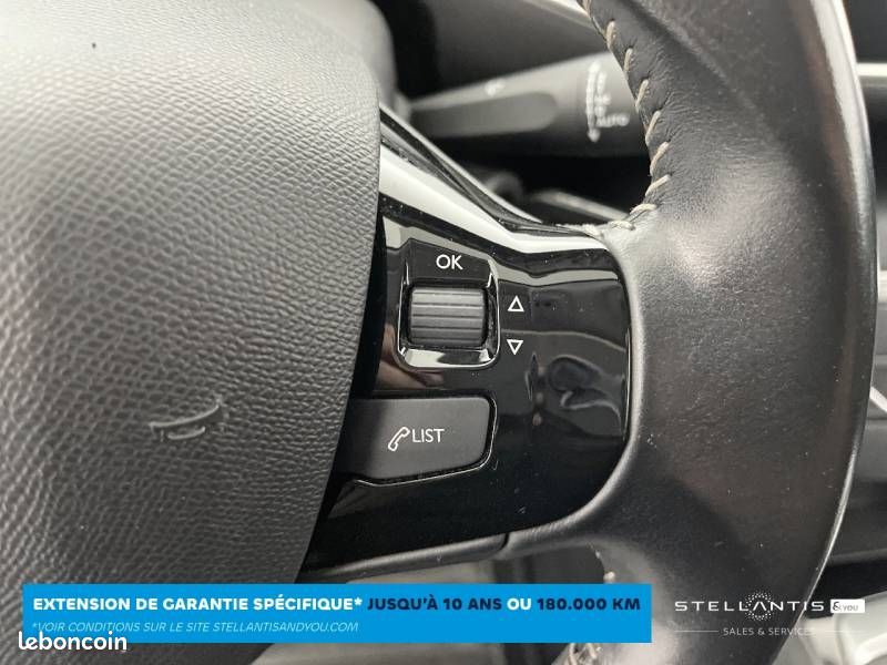 Peugeot 308 PureTech 110ch S&S BVM6 Style (image 18)