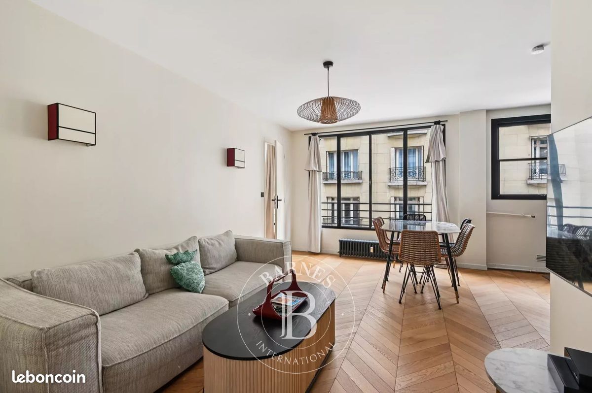 Appartement 3 pièces 65 m² · à Paris · 65 m² · 990 000 €
