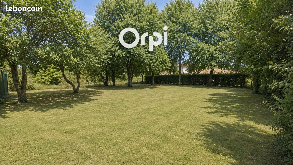 Terrain 750 m² La Tremblade · 149 550 €