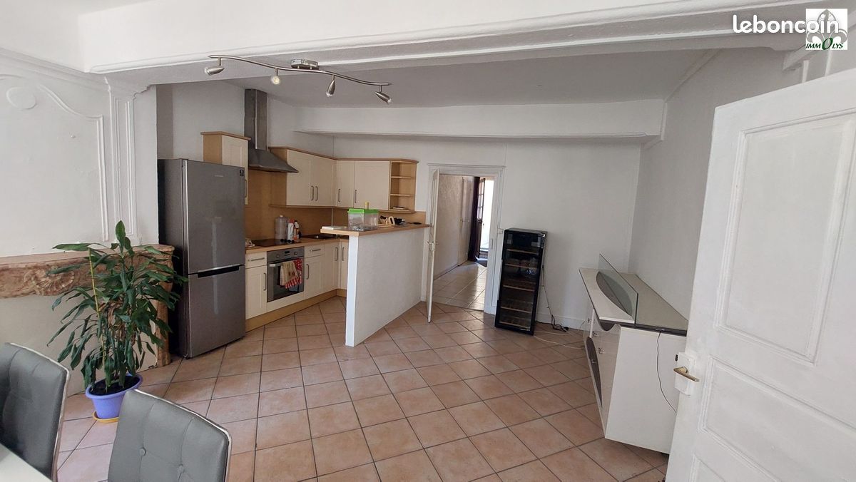 Appartement 3 pièces 72 m² · à Chalon-sur-Saône · 72 m² · 649 €