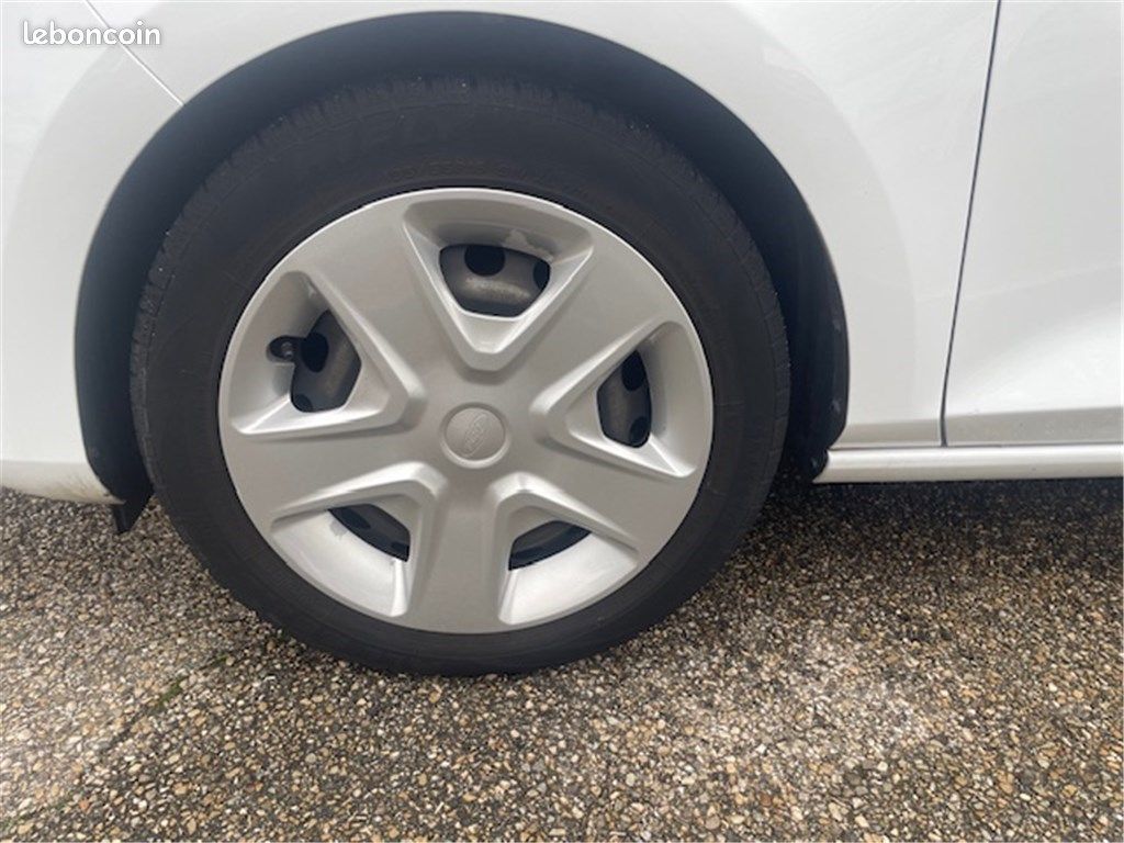 Ford Fiesta VII 1.0 ECOBOOST 95 CH S&S BVM6 Cool & Connect (image 26)