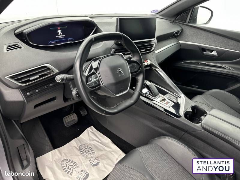 Peugeot 3008 Hybrid 225 e-EAT8 Allure Pack (image 8)