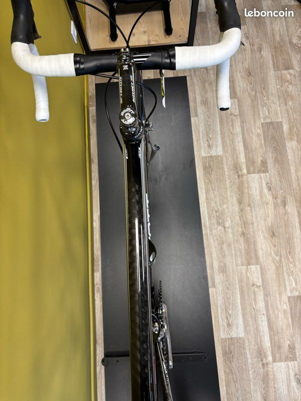 Scott CR1 team (image 3)