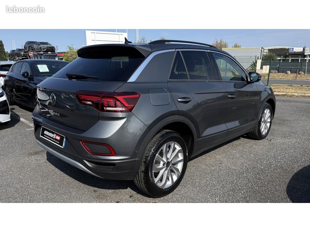 VOLKSWAGEN T-ROC 1.5 TSI 150 DSG7 Life Plus (image 26)