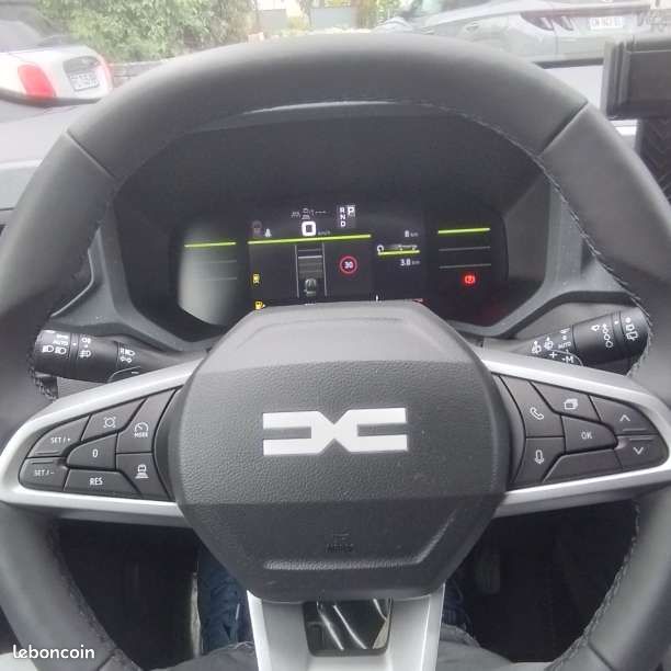 Dacia Duster 1.2 ECO-G AUTO 120 JOURNEY + PACK COLD (image 9)