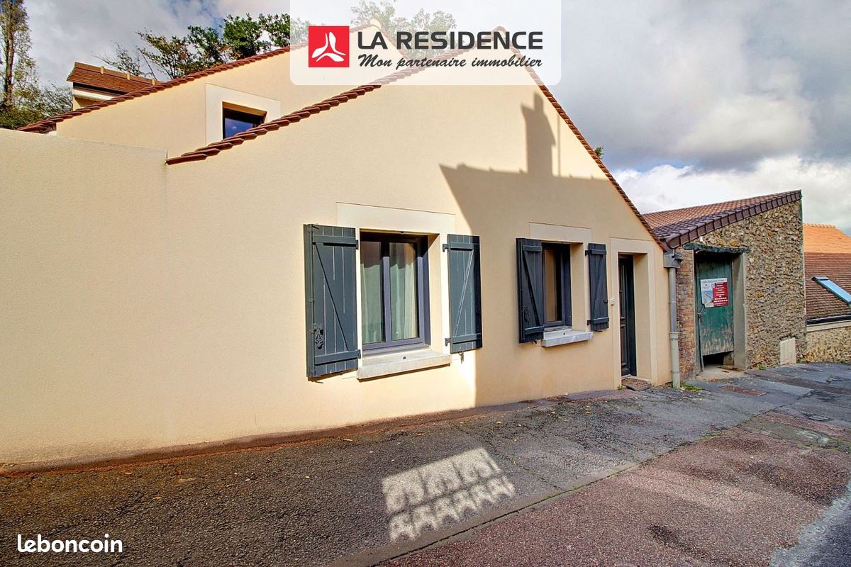 Appartement 2 pièces 27 m² · à Chambourcy · 27 m² · 790 €/mois