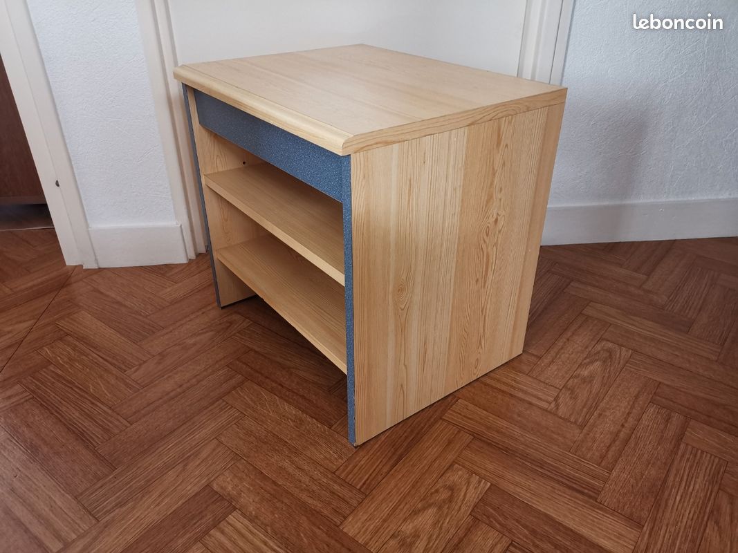 Table de nuit en pin (image 2)