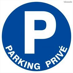 Place de parking extérieur
