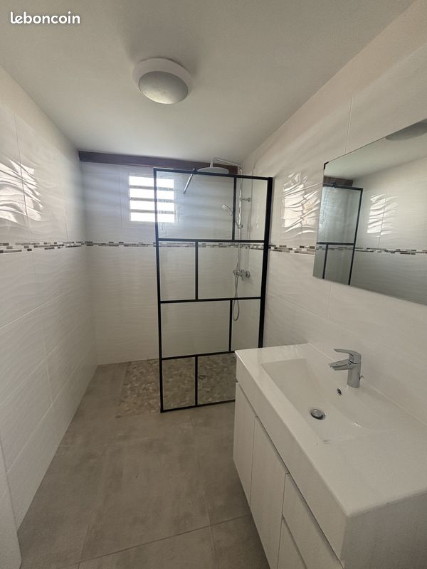 Maison 3 pièces 63 m² · à Port-Louis · 63 m² · 1 000 €/mois