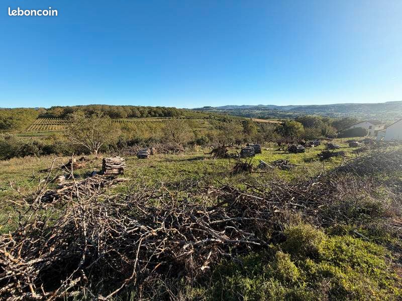 Terrain 2549 m² · à Glanes · 33 000 €
