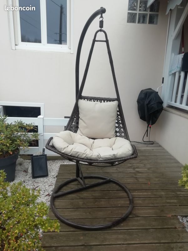 Fauteuil balancelle exterieur ou intérieur (image 1)