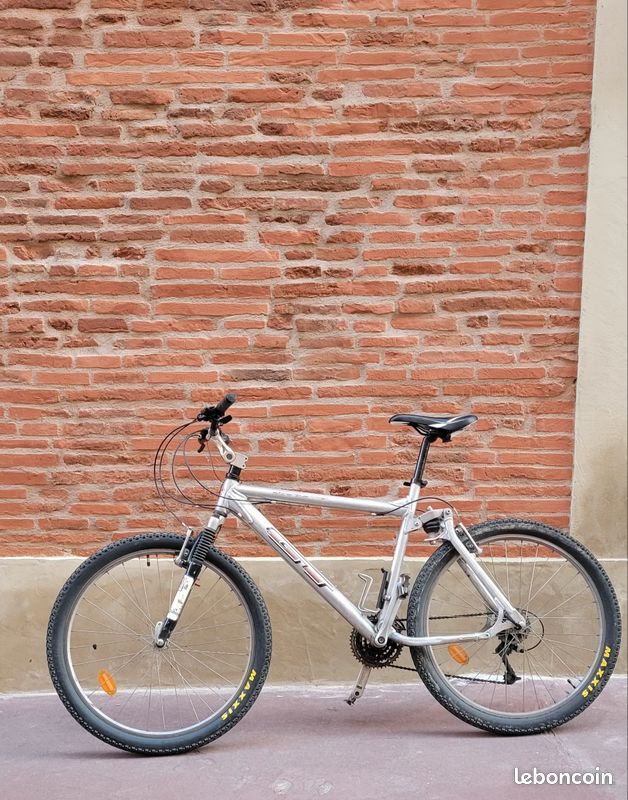 Ressort amortisseur Rockshox Super Deluxe 174mm - 67,5/75mm noir - Partie cycle vélo sur La