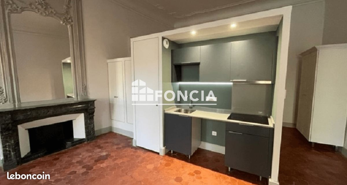 Appartement 1 pièce 55 m² · à Avignon · 55 m² · 594 €