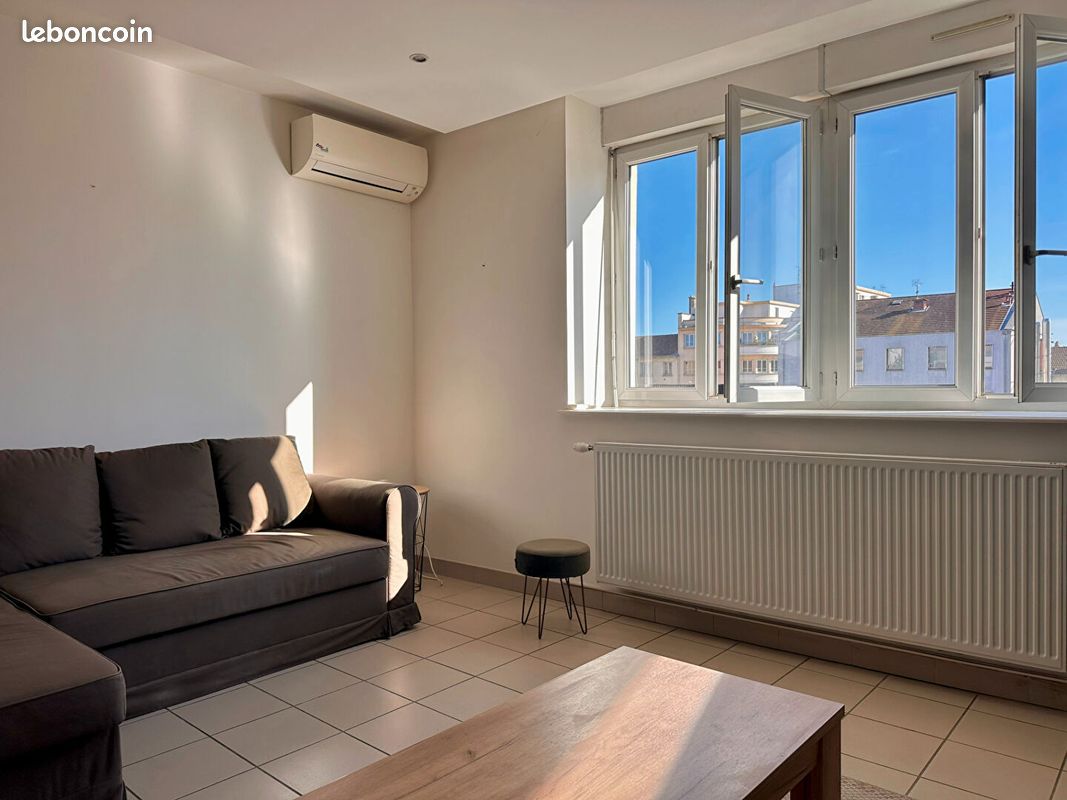 Appartement 2 pièces 57 m² · à Villefranche-sur-Saône · 57 m² · 650 €
