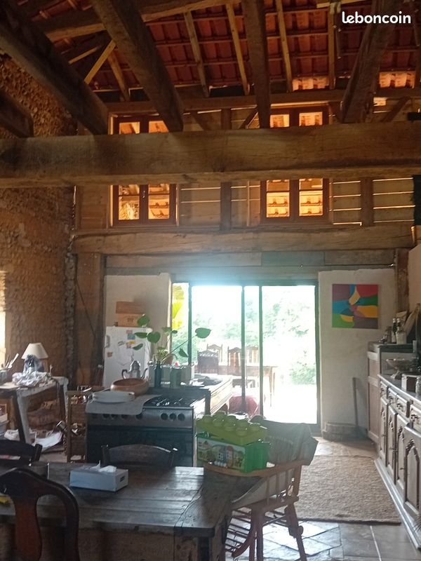 Maison 3 pièces 280 m² · à Vielle-Tursan · 280 m² · 99 000 €
