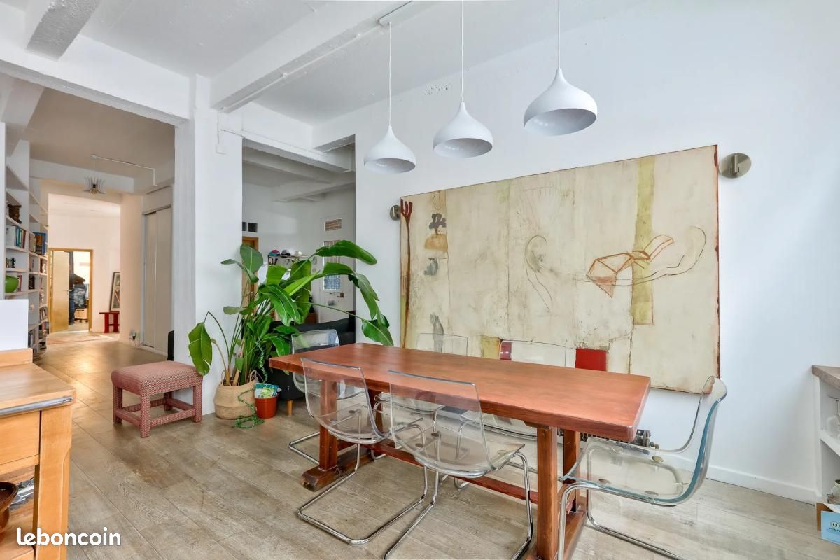 Appartement 8 pièces 234 m²