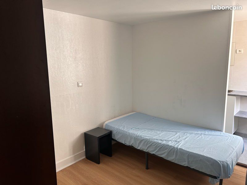 Appartement 1 pièce 18 m² · à Nantes · 18 m² · 490 €