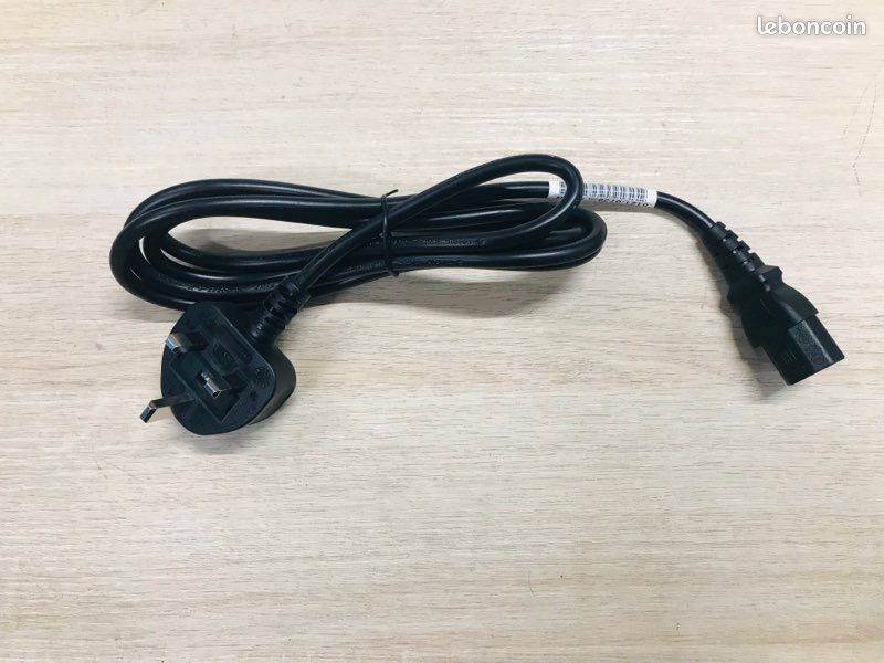 Câble alimentation électrique fiche anglaise (image 4)