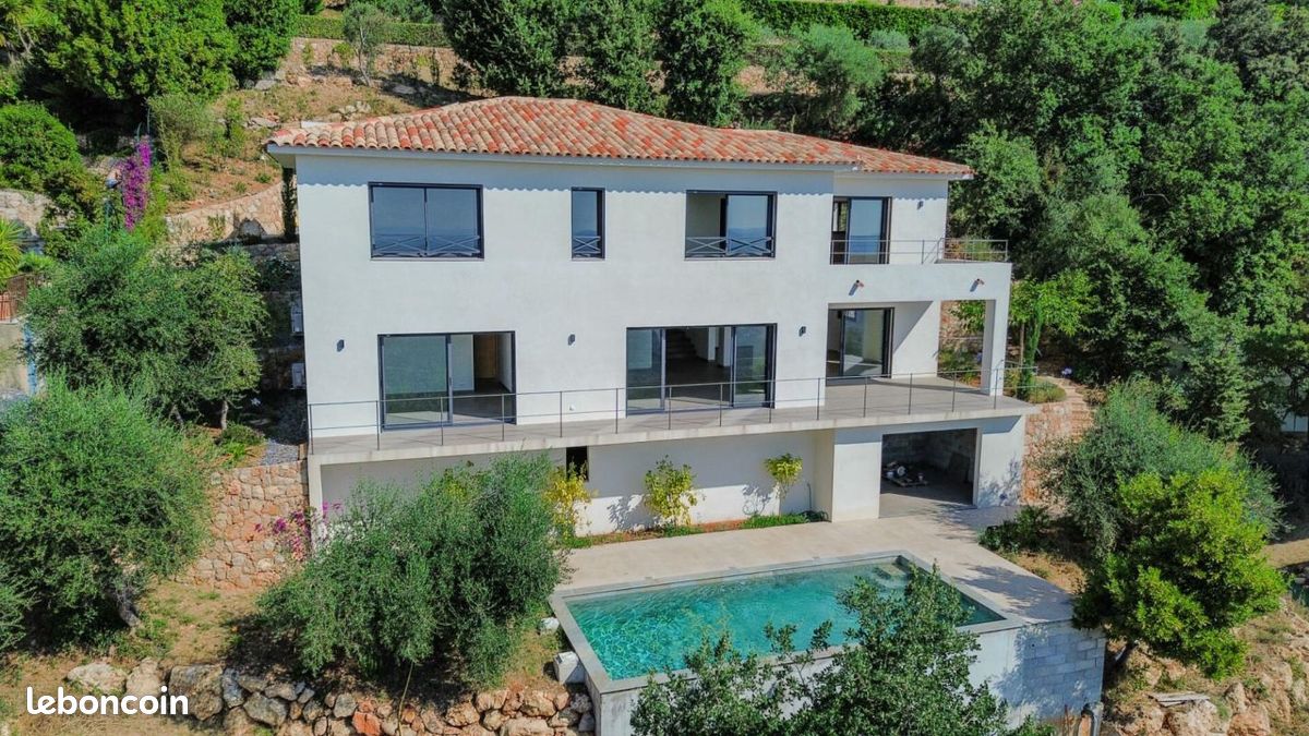 Maison 7 pièces 280 m² · à Spéracèdes · 280 m² · 1 740 000 €