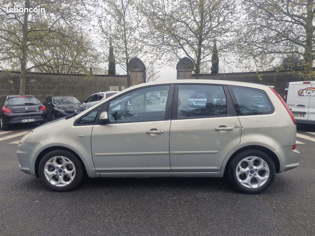 FORD C-MAX 1.8 TDCi - 115 Titanium (image 8)