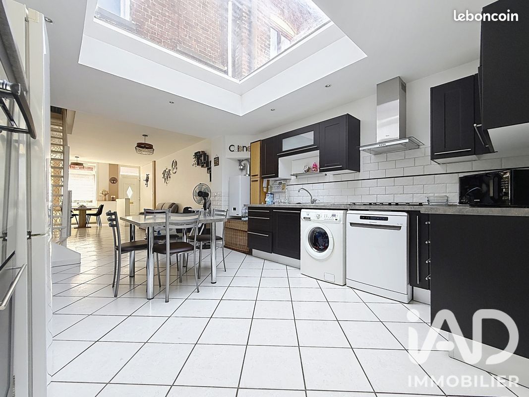 Maison 6 pièces 110 m² · à Tourcoing · 110 m² · 209 000 €