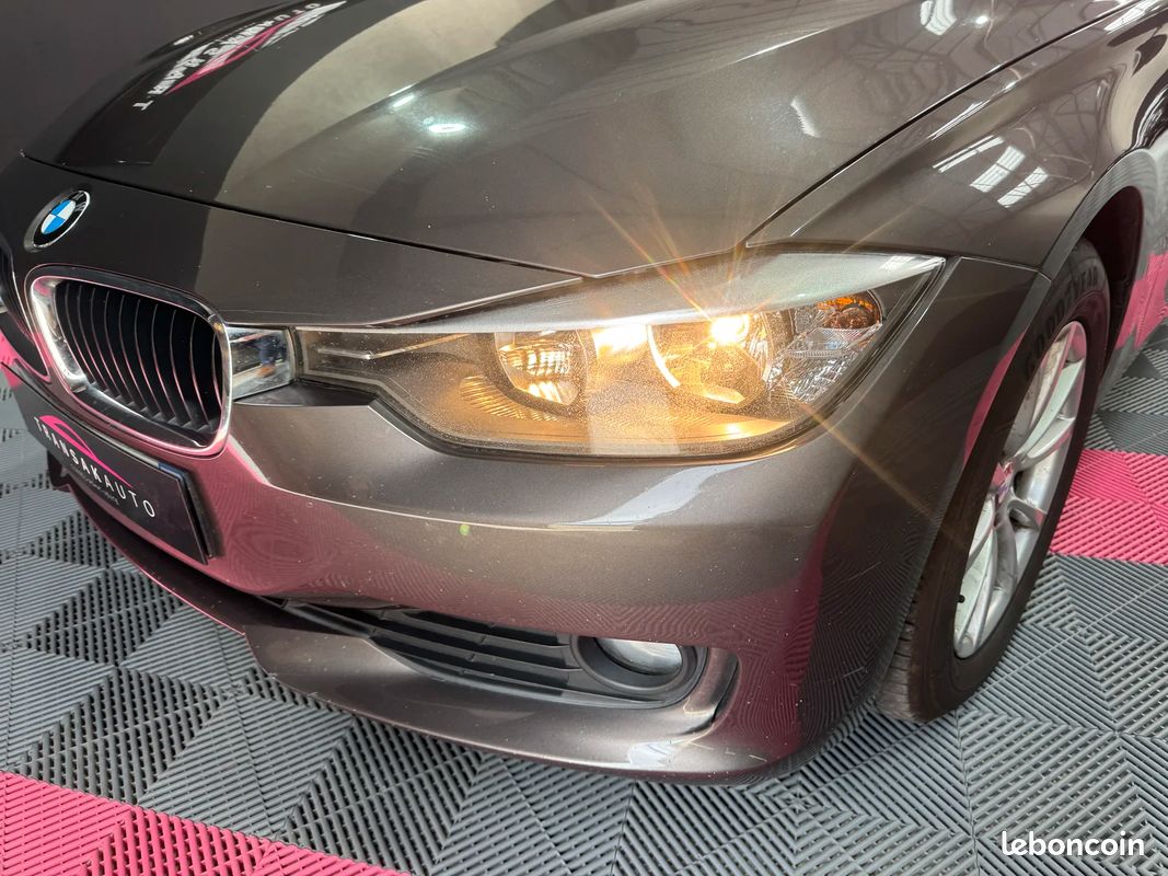 BMW Serie 3 318d Business BVA / Hayon Électrique / Radar de Stationnement (image 13)