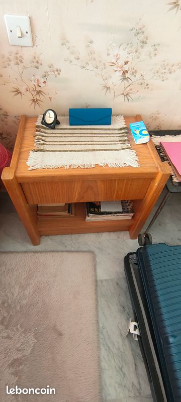 Chambre armoire + 2 lits en très bon état (image 2)