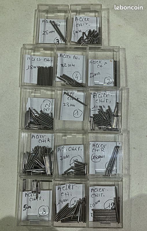 Lot PIERCINGS 1,6 acier chirurgical , 465 BARRES , 51 BOULES (pour pro ) (image 1)