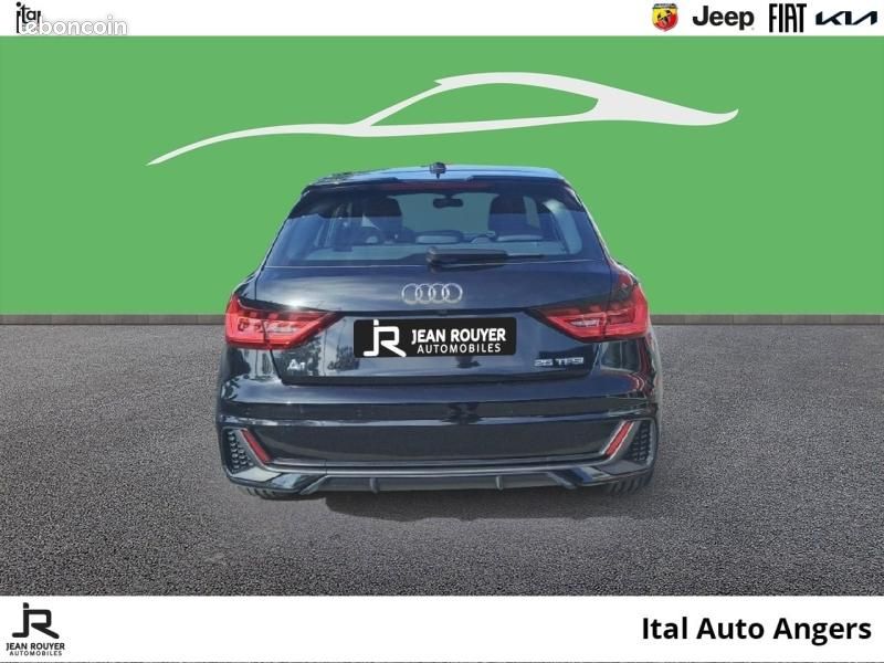 Audi A1 Sportback 25 TFSI 95ch S line S tronic 7 (image 5)