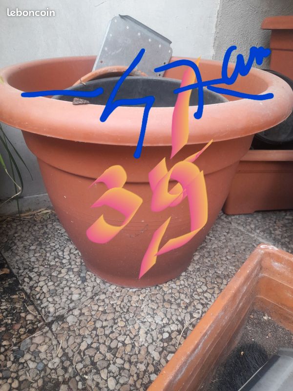 Pot de fleur (image 1)