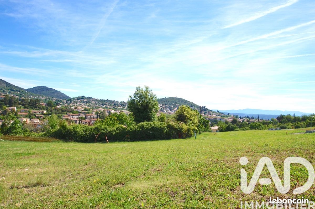 Terrain 911 m² · à Manosque · 911 m² · 185 000 €