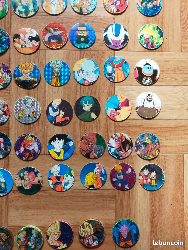 Collection de pogs Dragon Ball (image 6)