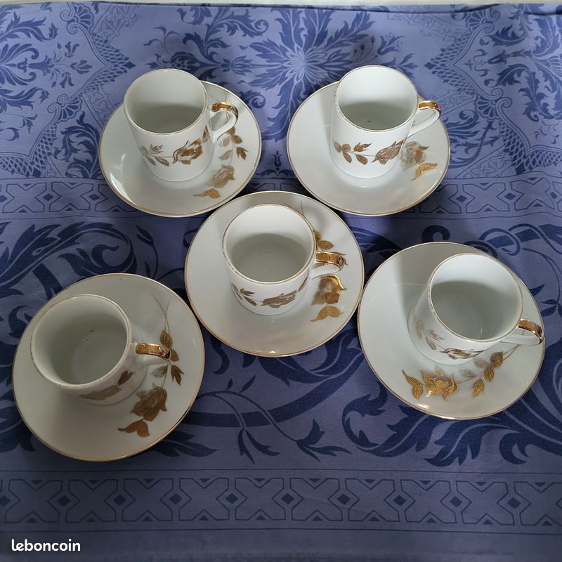 Tasses à café décorées (image 1)