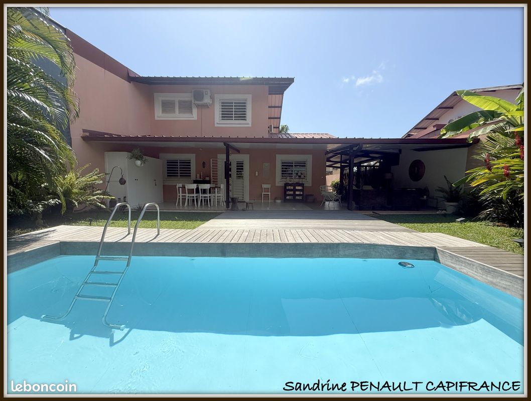 Maison 4 pièces 90 m² · à Kourou · 90 m² · 379 000 €