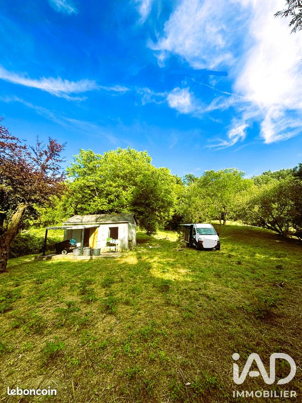 Terrain 1650 m² · à Bossay-sur-Claise · 1 650 m² · 11 000 €